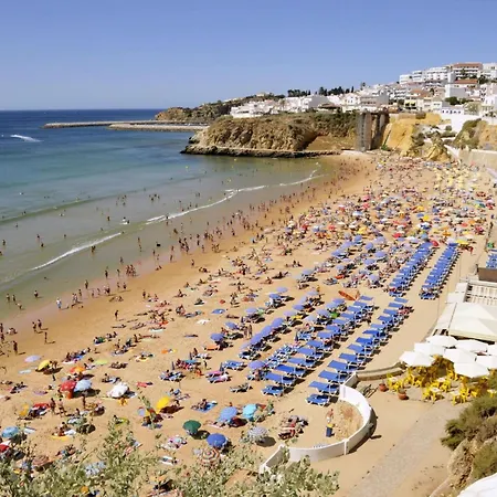 Mit Terrasse By Interhome Daire Albufeira
